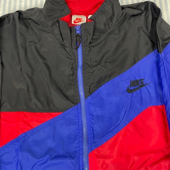 Vintage Nike windbreaker jacket - Picture 3 of 6